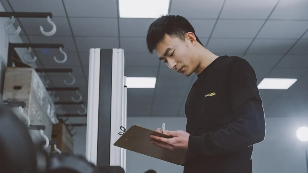 服装折扣批发市场趋势分析：如何利用库存尾货提升终端利润