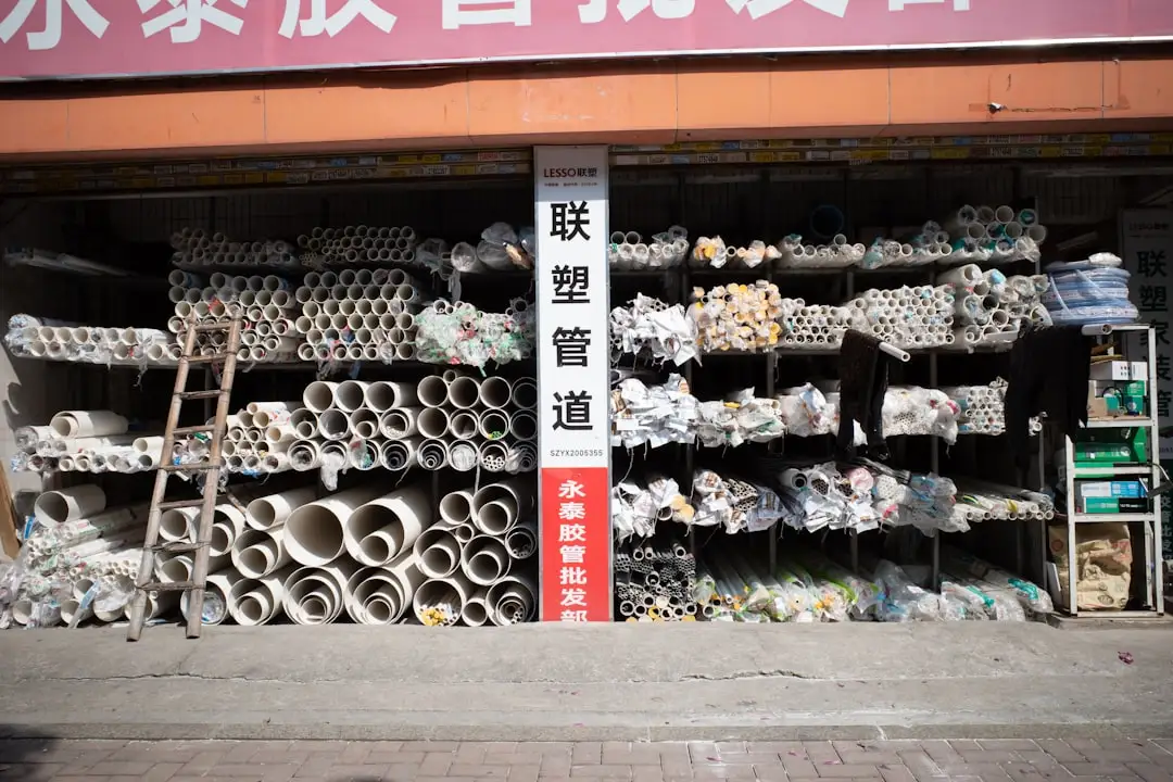 品牌服装折扣批发供应链优化方案：从选品到物流全流程解析