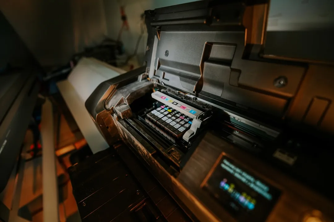 2025年品牌服装库存尾货行业趋势与采购策略分析
